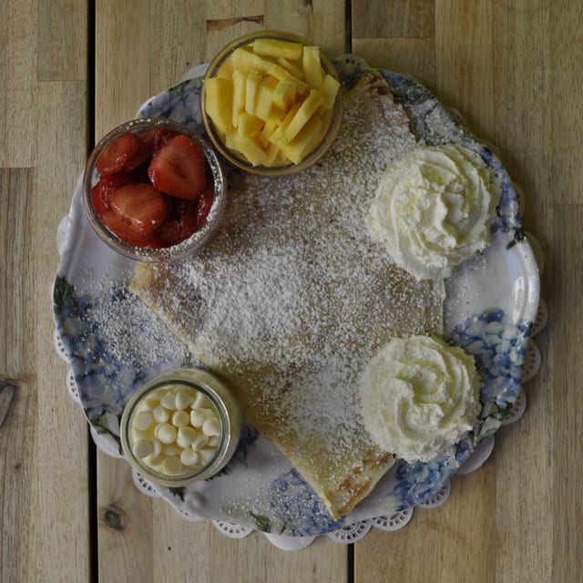 Dina's Crepe.
